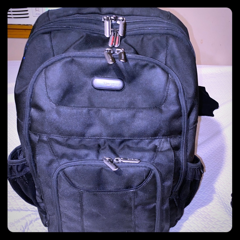 Black Targus backpack $40